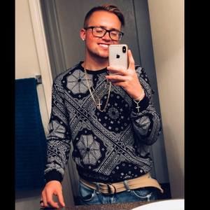 Meet your Posher, Donnie